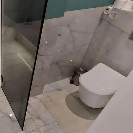 Old Town A Daire Varşova